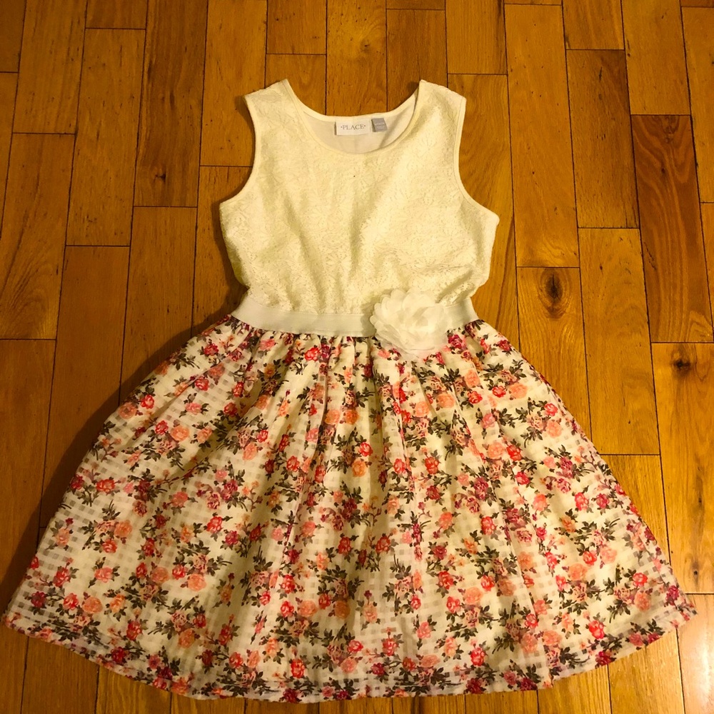 Girls dress